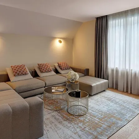 Hotel Alte Post 4*